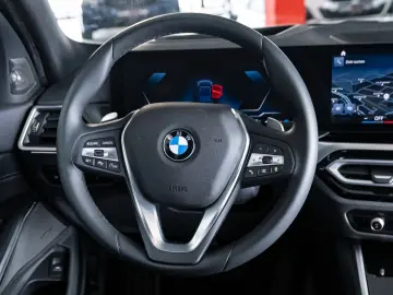 BMW 318 d SPORT  HARMANK-LED-ACC-MEMORY