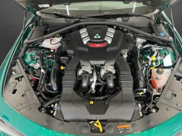 ALFA ROMEO Giulia 2.9 V6 Bi-Turbo Quadrifoglio