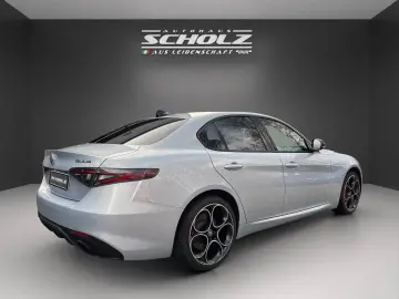 ALFA ROMEO Giulia MY24 Veloce 2.0 Turbo 16V 206kW AT