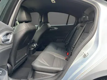 ALFA ROMEO Giulia MY24 Veloce 2.0 Turbo 16V 206kW AT