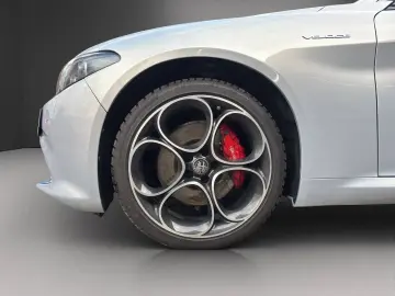 ALFA ROMEO Giulia MY24 Veloce 2.0 Turbo 16V 206kW AT