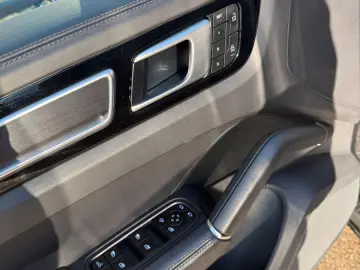 PORSCHE Cayenne GTS