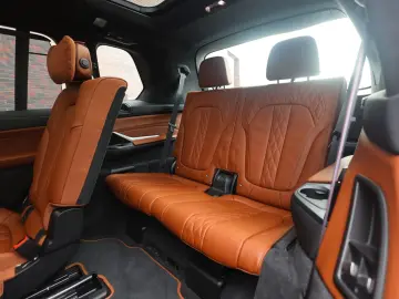 ALPINA XB7   Skylounge - AHK - Tartufo