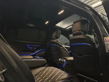 MERCEDES-BENZ S 580 e L AMG  PANORAMA TV Chauffeur Executive