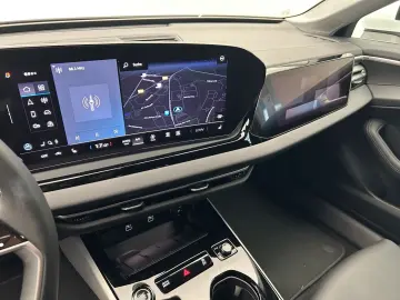 AUDI A5 Limousine TDI qu Navi Matrix AHK Virtual Kame