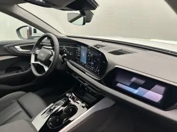 AUDI A5 Limousine TDI qu Navi Matrix AHK Virtual Kame