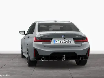 BMW 330i xDrive Limousine M Paket Drive Park Assist