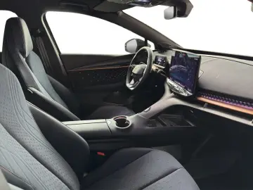 CUPRA Tavascan 4Drive 77 kwh VZ DCC PANO HEADUP MATRIX