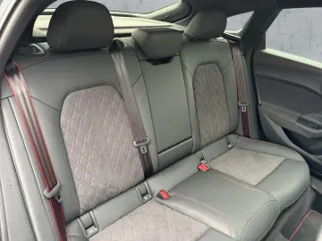 AUDI A5 Lim e-hybrid 220kW S-LINE MATRIX B&O ACC PANO