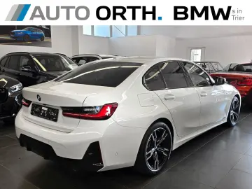 BMW 320d xDrive AUT. M-SPORT CURVED ACC KAMERA HIFI