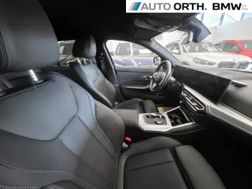 BMW 320d xDrive AUT. M-SPORT CURVED ACC KAMERA HIFI
