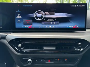 BMW M240i xDrive h&k ACC 360  AHK Memory Ad-Led DA