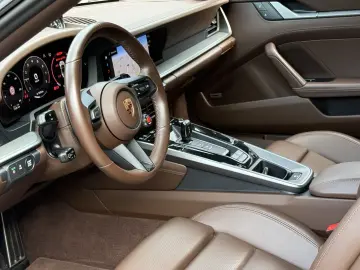 PORSCHE 992  911 Carrera Cabriolet HD-MATRIX BOSE SPORTA