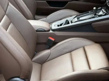 PORSCHE 992  911 Carrera Cabriolet HD-MATRIX BOSE SPORTA