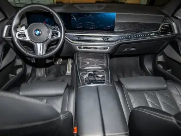 BMW X5 xDrive30d M Sport HUD 360 KAM RFK NAVI LED