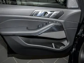 BMW X5 xDrive30d M Sport HUD 360 KAM RFK NAVI LED