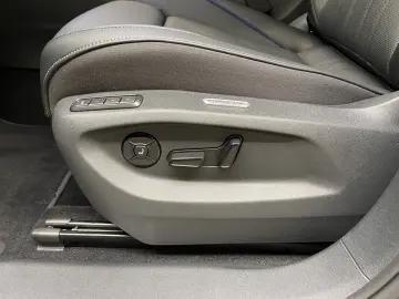 VW Tayron 2.0 TSI 4Motion W R-Line DCC Pano R-Line