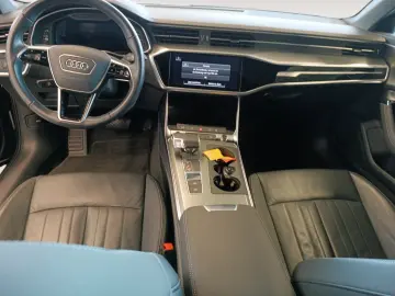 AUDI A6 Lim. 50 TFSIe qu. S-tronic design  LED Head-U