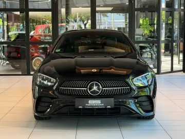 MERCEDES-BENZ E 400 d 4M. COUPE  AMG NIGHT ACC HUD K…