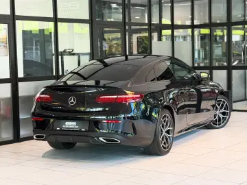 MERCEDES-BENZ E 400 d 4M. COUPE  AMG NIGHT ACC HUD K…