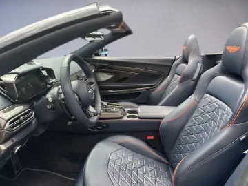 ASTON MARTIN Vanquish Volante   tinted CF Interior   B&W