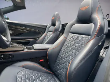 ASTON MARTIN Vanquish Volante   tinted CF Interior   B&W