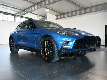 ASTON MARTIN DBX S Plasma Blue Magnesium Wheels Carbon Dach