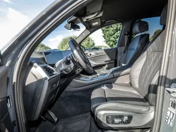 BMW X5 xDrive30d M Sport RFK NAVI LED Sound Syst.