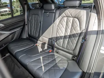 BMW X5 xDrive30d M Sport RFK NAVI LED Sound Syst.