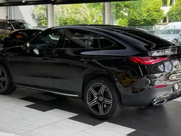 MERCEDES-BENZ GLC 300 d 4M Edition AMG Coupe Pano 360  Burm