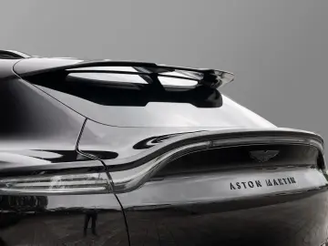 ASTON MARTIN DBX 707 Ultramarine Black   Dark Knight