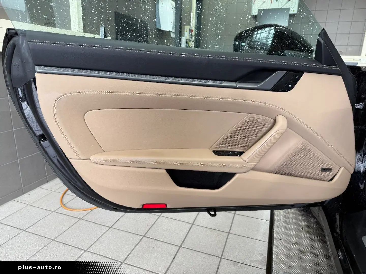 PORSCHE 992 (911) Carrera 4 Cabriolet   Sportabgas