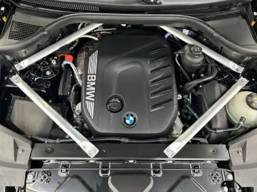BMW X5 xDrive30d M Sport AHK Harman K Kamera LED