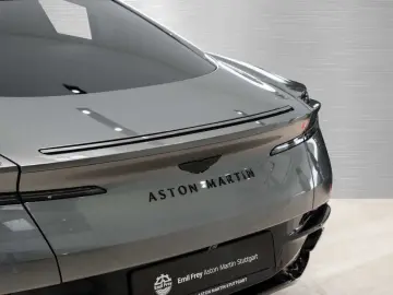 ASTON MARTIN DB12 V8 Coupe