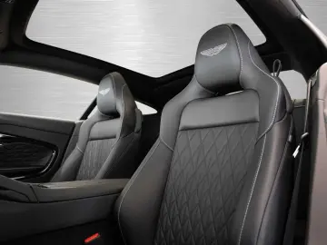 ASTON MARTIN DB12 V8 Coupe