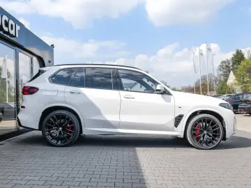 BMW X5 xDrive30d M Sport HUD PANO ACC 360 KAM RFK
