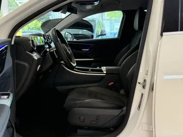 MERCEDES-BENZ GLC 220 d 4Matic MBUX AMG AHK Ambiente…