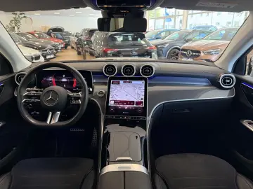 MERCEDES-BENZ GLC 220 d 4Matic MBUX AMG AHK Ambiente…
