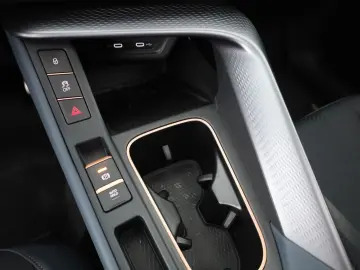 CUPRA Terramar VZ 2.0 TSI 4Drive DSG LED ACC AHK