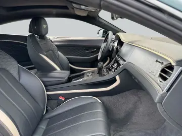 BENTLEY Continental GT Speed V8 Hybrid First Edition