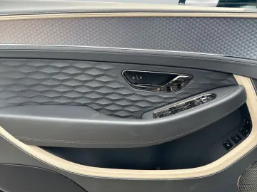 BENTLEY Continental GT Speed V8 Hybrid First Edition