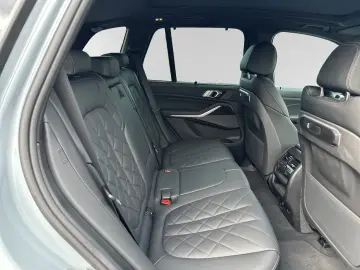 BMW X5 xDrive40i Inkl. € 1.190 Zubehörbonus  M Sport