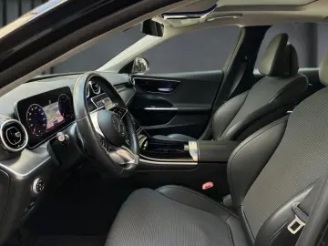 MERCEDES-BENZ C 220 d  MBUX KAMERA AHK S-DACH CARPLAY