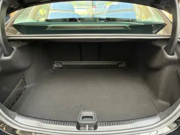 MERCEDES-BENZ C 220 d  MBUX KAMERA AHK S-DACH CARPLAY