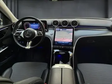 MERCEDES-BENZ C 220 d  MBUX KAMERA AHK S-DACH CARPLAY