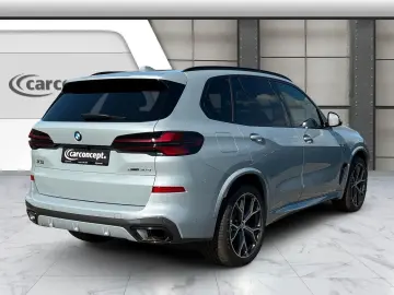 BMW X5 xDrive30d M Sport Pro 21 AHK Pano Standhzg