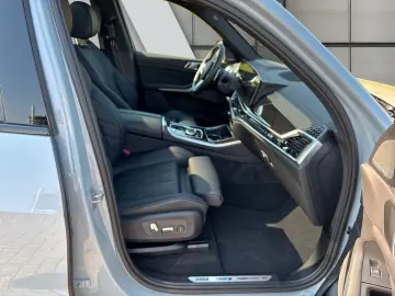 BMW X5 xDrive30d M Sport Pro 21 AHK Pano Standhzg