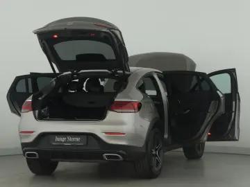 MERCEDES-BENZ GLC 300 4M Coupé  AMG Distronic PTS 360 Kamera