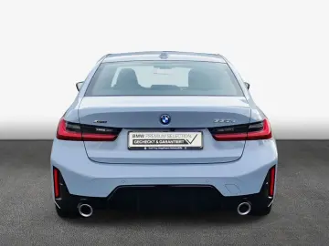 BMW 330e xDrive Aut.