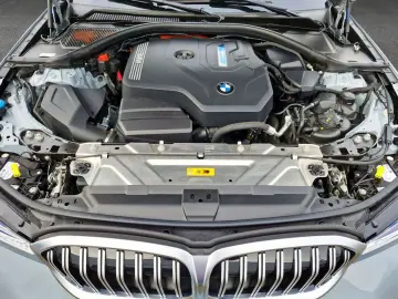 BMW 330e xDrive Aut.